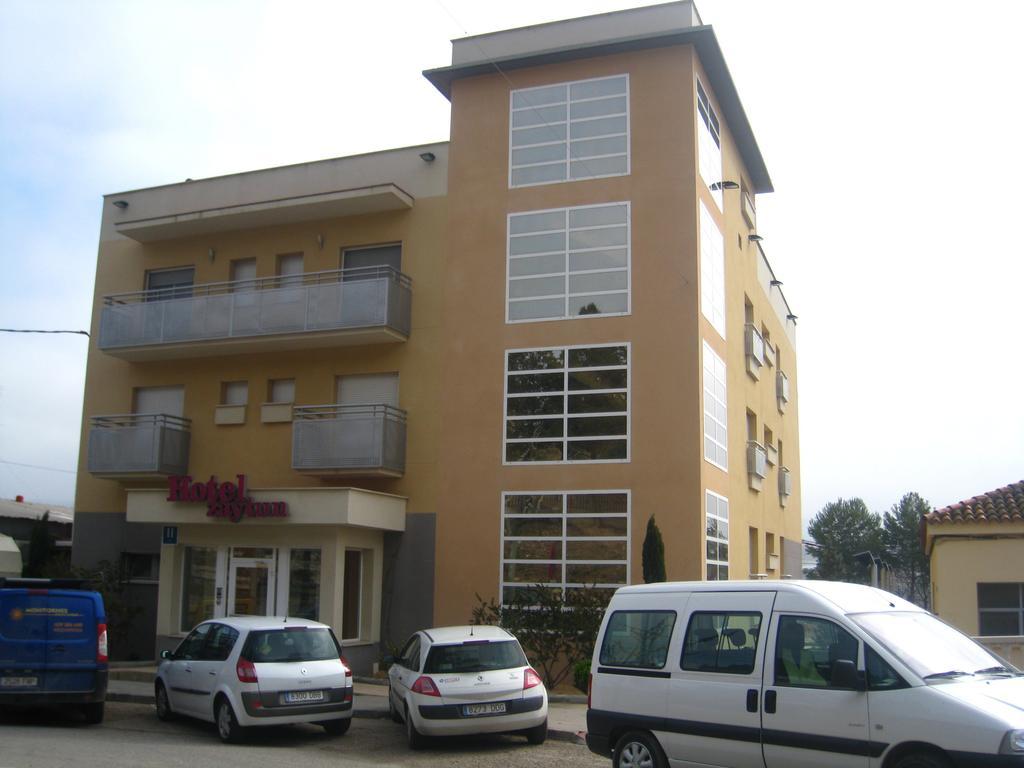 Hotel Zaytun Mequinenza Kültér fotó